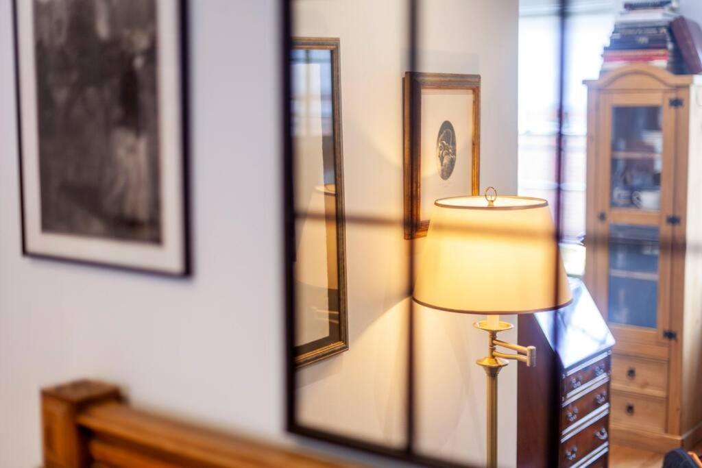 Outstanding Antique 1Br Flat In Soho Apartman London Kültér fotó